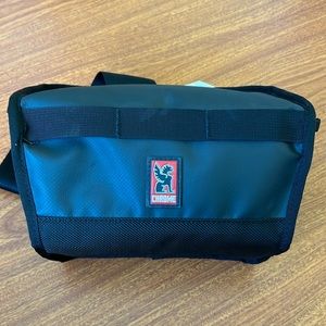 Chrome Niko Camera Sling